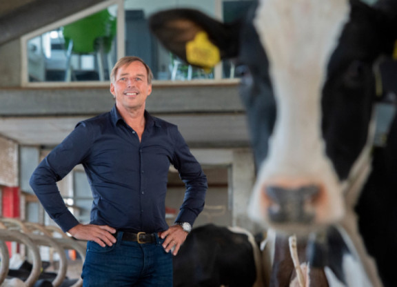 bles-dairies-reis-door-de-bijzondere-wereld-van-entrepreneur-henk-bles_nl.jpg